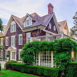 Пазл: Дом в зелени