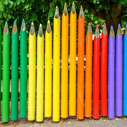 Пазл: Цветной забор