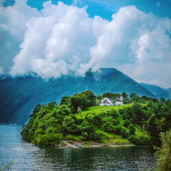 Пазл: Дом на острове