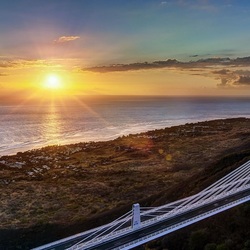 Пазл: Мост на закате солнца