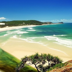 Пазл: Волны моря и песок