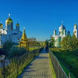 Пазл:  Дивеевский монастырь 