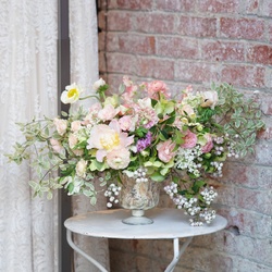 Пазл: Цветы на столе