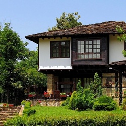 Пазл: Уютно-дворовое