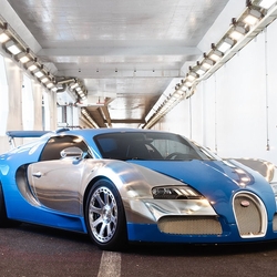Пазл: Bugatti Veyron Centenaire JP Wimille