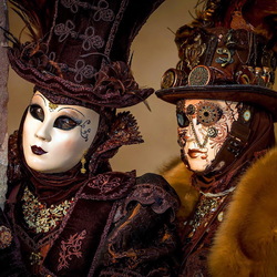 Пазл: Маски и костюмы Венецианского карнавала