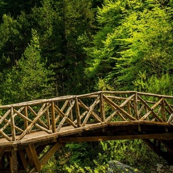 Пазл: Деревянный мостик