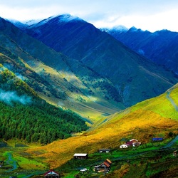 Пазл: Далеко в горах