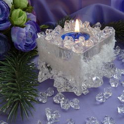 Пазл: Стеклянный подсвечник