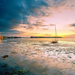 Пазл: Парусник на мели