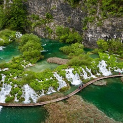 Пазл: Экскурсия к водопаду