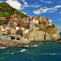 Пазл: Город Манарола