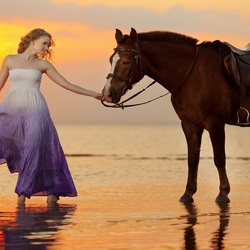 Пазл: Девушка с конем