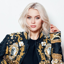 Пазл: Зара Ларсон