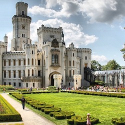 Пазл: Замок Глубока-над-Влтавой 