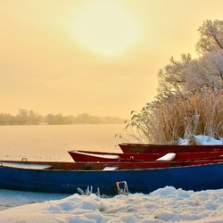 Пазл: Замерзшая река