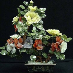 Пазл: Каменная нежность...Цветы из нефрита