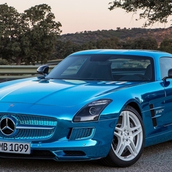 Пазл: Mecedes SLS AMG Electric Drive