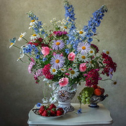 Пазл: Натюрморт с цветами и фруктами