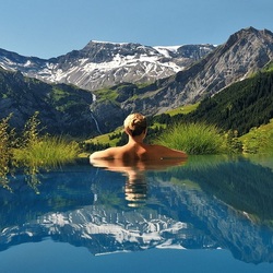 Пазл: Купальщица