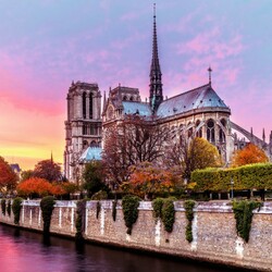 Пазл: Нoтр-Дaм де Пари