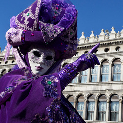 Пазл: Венецианская маска