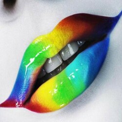 Пазл: Губы манят