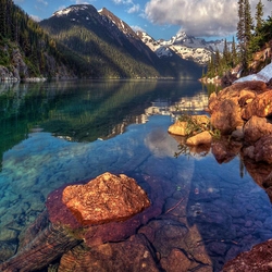 Пазл: Где-то среди гор