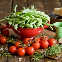 Пазл: Фасоль и помидоры