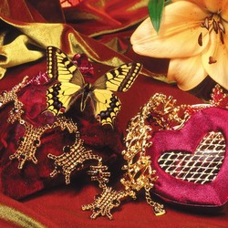 Пазл: Бабочка в роскоши