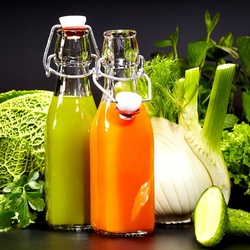 Пазл: Свежевыжатые соки из овощей