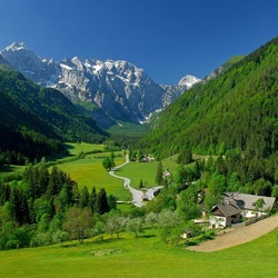 Пазл: Долина Логар