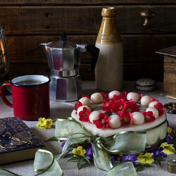 Пазл: Натюрморт с пасхальным тортом