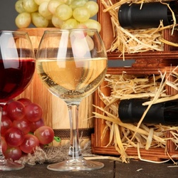 Пазл: Белое и красное