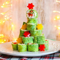 Пазл: Ёлочка из роллов