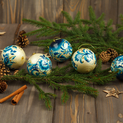 Пазл: Наряжаем елку