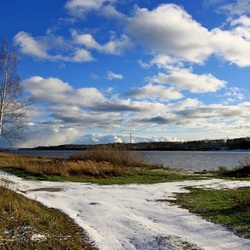 Пазл: Весна на реке