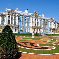 Пазл: Екатерининский дворец в Пушкине