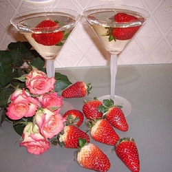 Пазл: Купание клубники