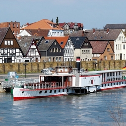 Пазл: Колёсный пароход