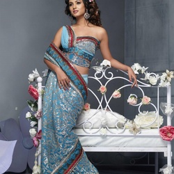 Пазл: Девушка в сари