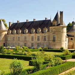 Пазл: Замок Бюсси-Рабутен