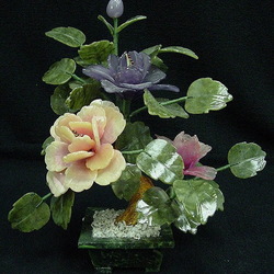 Пазл: Каменная нежность...Цветы из нефрита