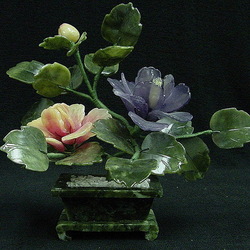 Пазл: Каменная нежность...Цветы из нефрита