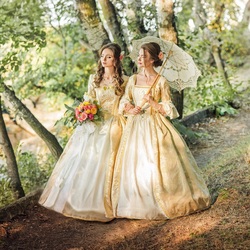 Пазл: Принцессы на прогулке