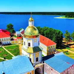 Пазл: Монастырь на Валдае
