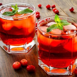 Пазл: Клюквенный напиток