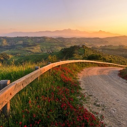 Пазл: Дорога через горы