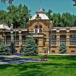 Пазл: Дворец Романовых в Ташкенте