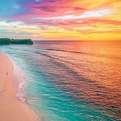 Пазл: И берег моря золотой